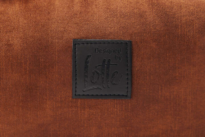 Designed by Lotte Hundekissen Yndis